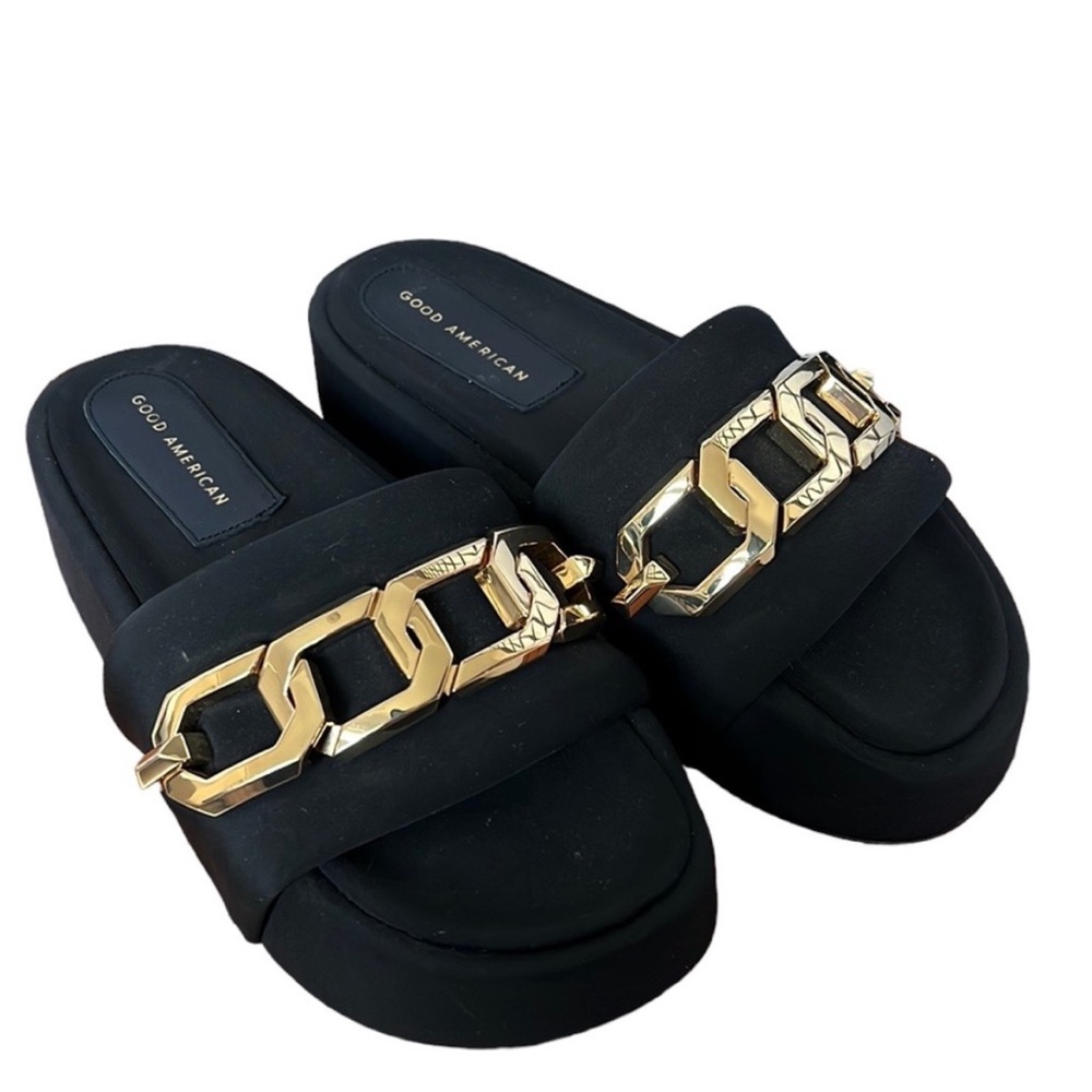 Good American Chain Neoprene Platform Slides